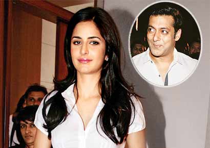 Is Katrina getting closer to Salman again?